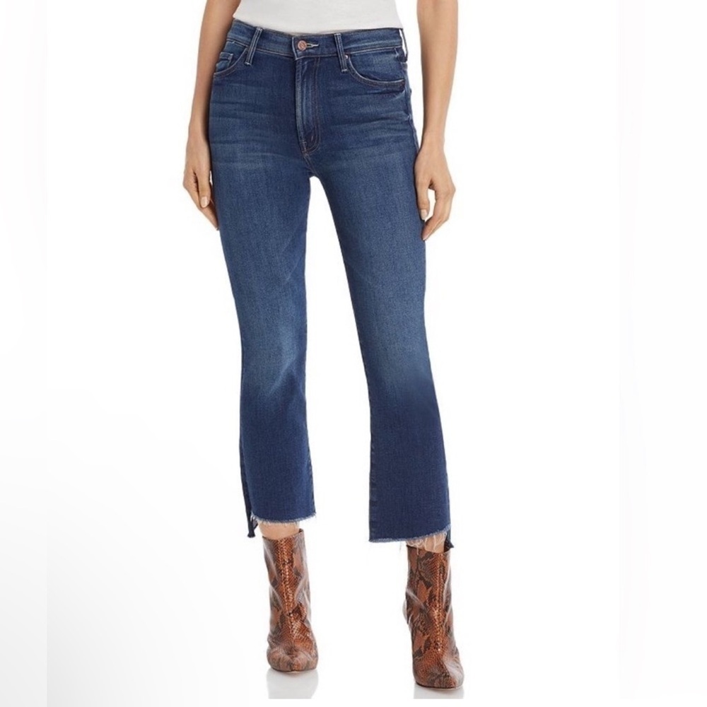 MOTHER The Insider Crop Step Fray Flared Jeans in Sweet And Sassy 25
